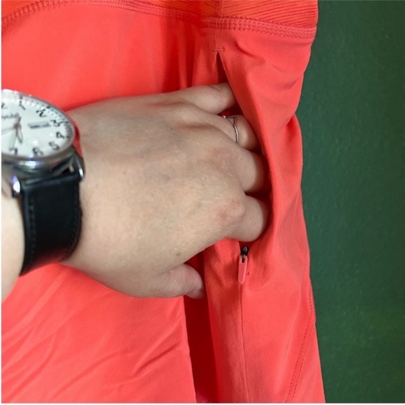 Outdoor Voices Hudson 4” Running Shorts in Coral size XXL - Picture 11 of 12